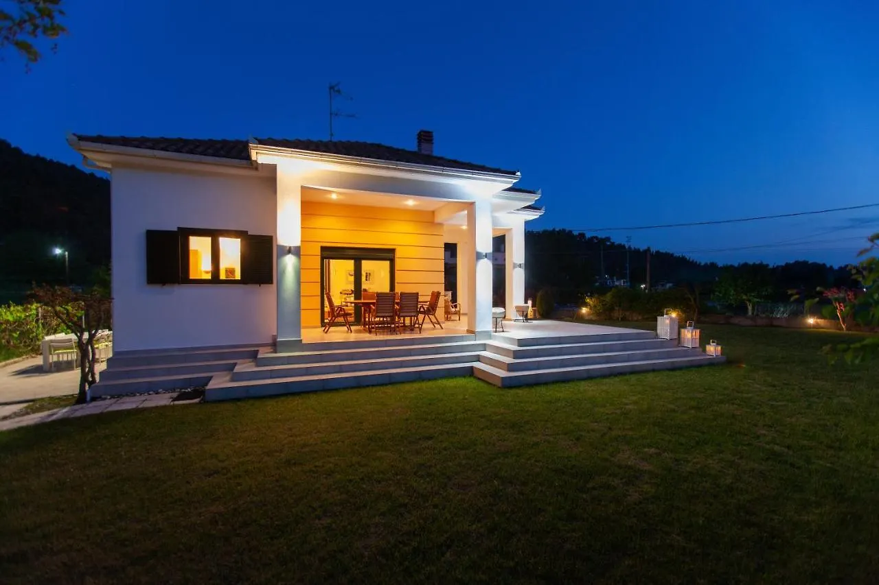 F & B Summer Villa Collection - Kassandra - Fourka 0*,