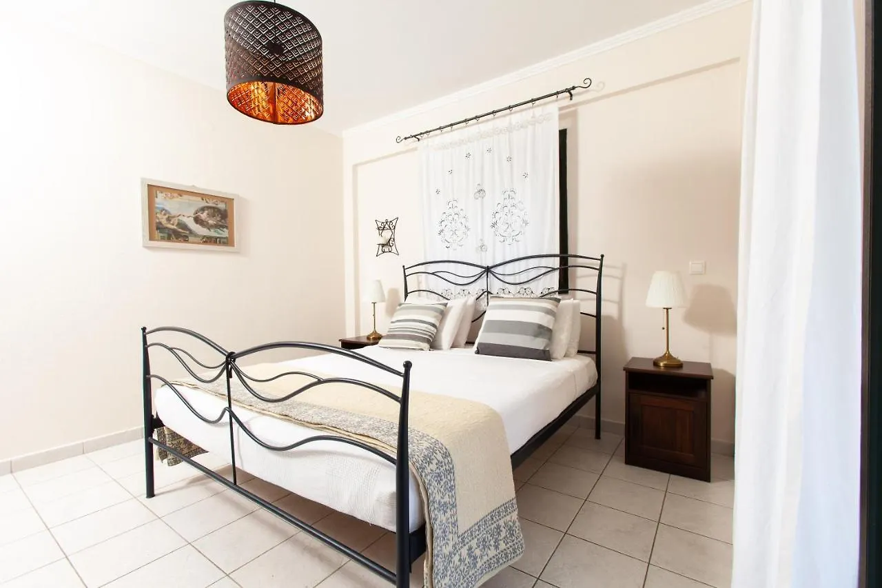 F & B Summer Villa Collection - Kassandra - Fourka