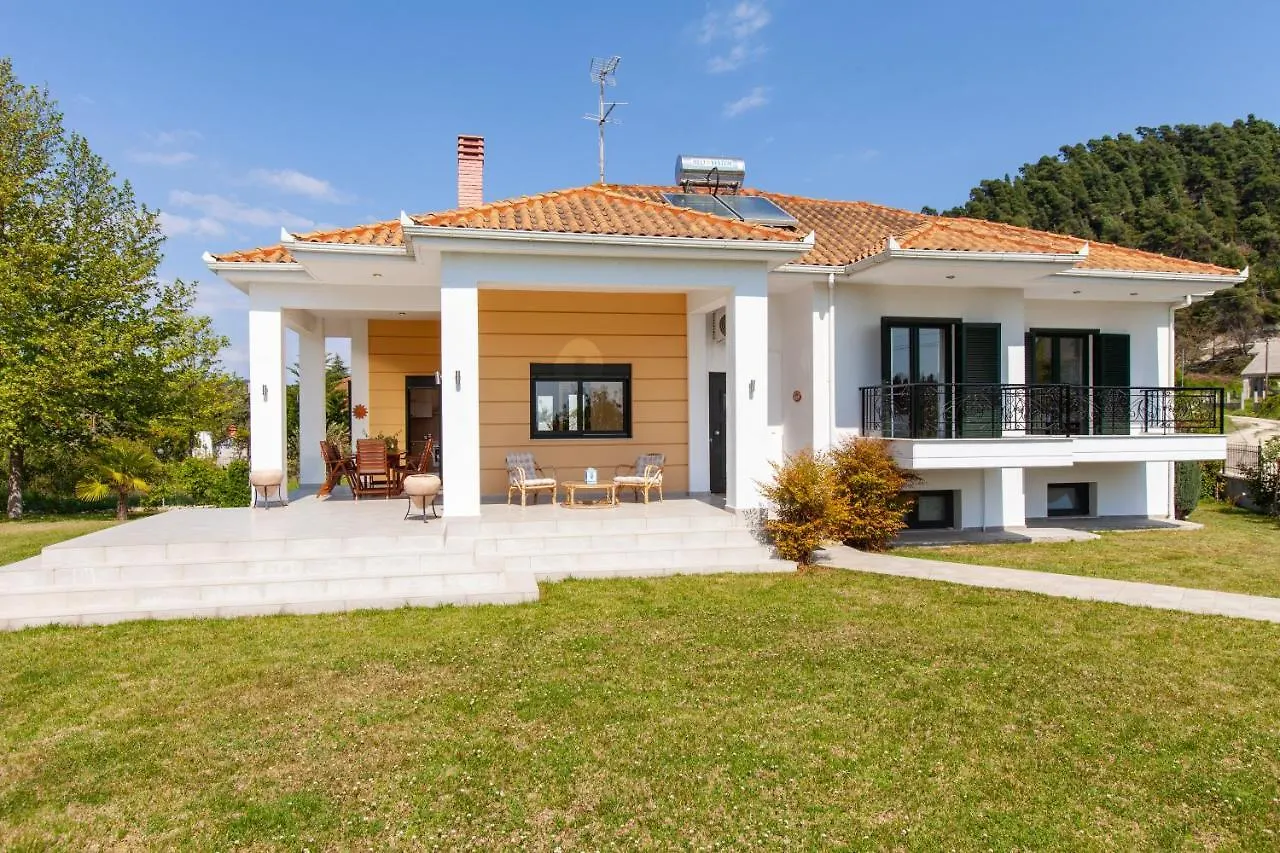 F & B Summer Villa Collection - Kassandra - Fourka location